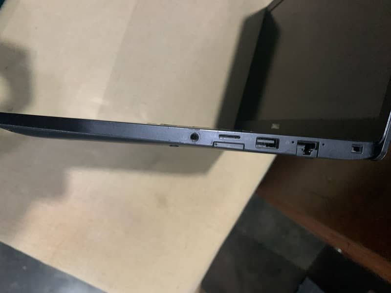 Dell Latitude 7480 | i7 | 8GB RAM | SSD | Minor Battery Issue 3