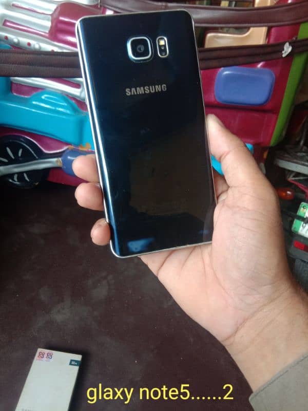 4 mobile for sell argent need mony sab k penel dalny waly hn 17