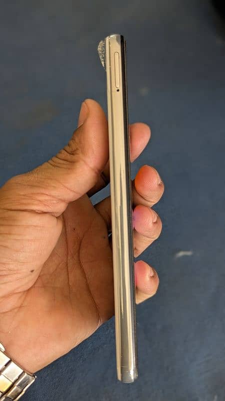 Samsung a32 with box 10/10 neat and clean 3