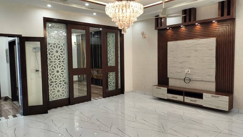 Want To Buy A House In Lahore? 9