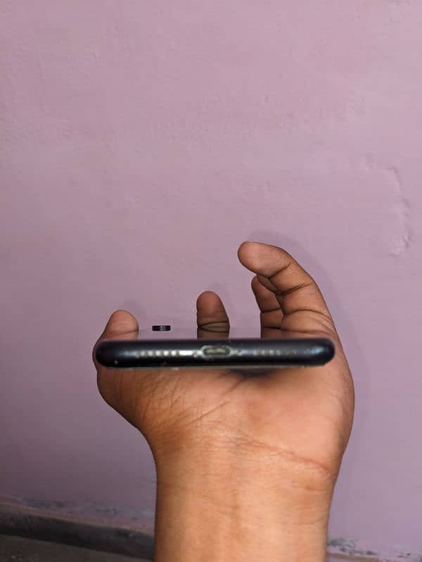 iphone xr 64 GB factory unlock 10/10 5