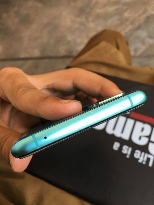 OnePlus 8T  12/256 Non PTA 1
