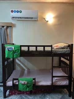 BUNK
