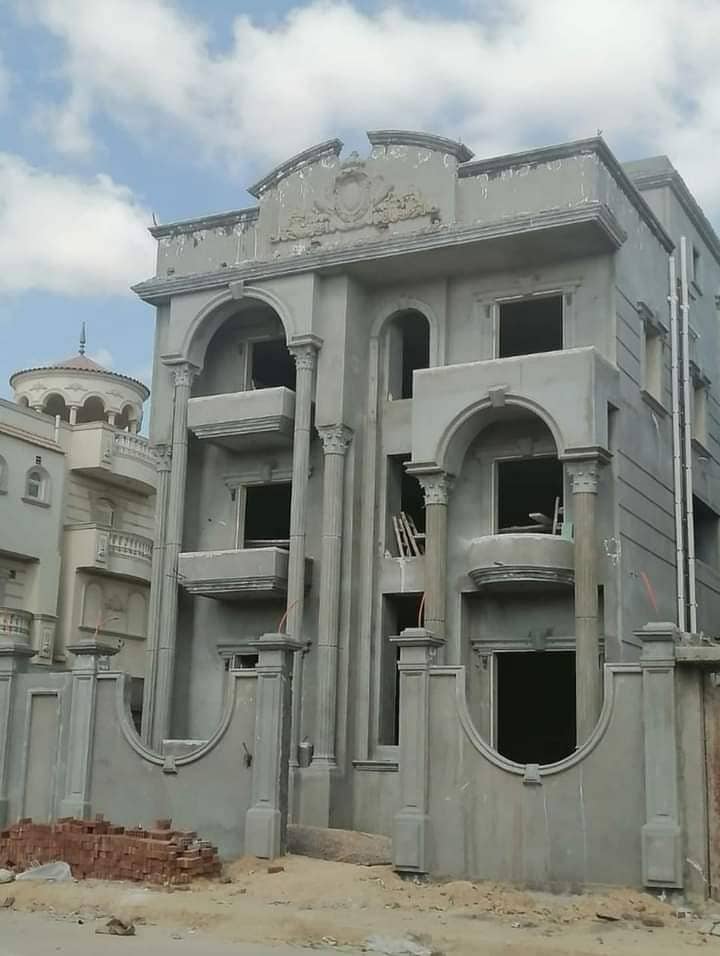 PRE ENGINEERED BUILDINGS | Grey structure | Construction services 6