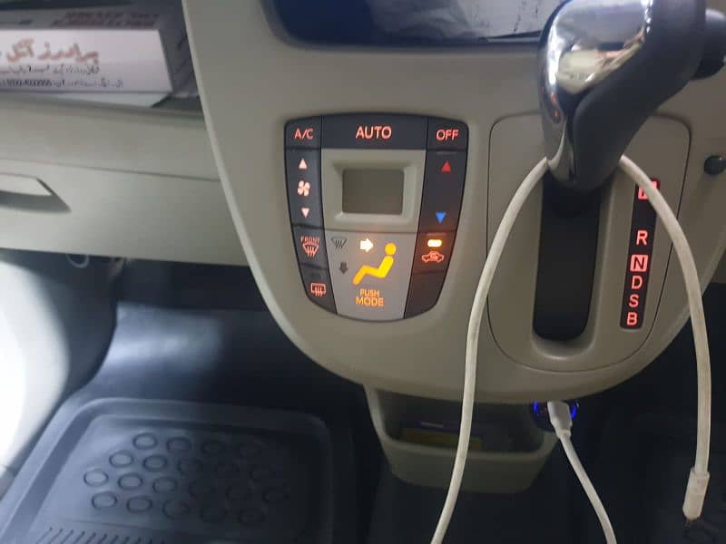 2013/21017 Daihatsu move available for sale 4