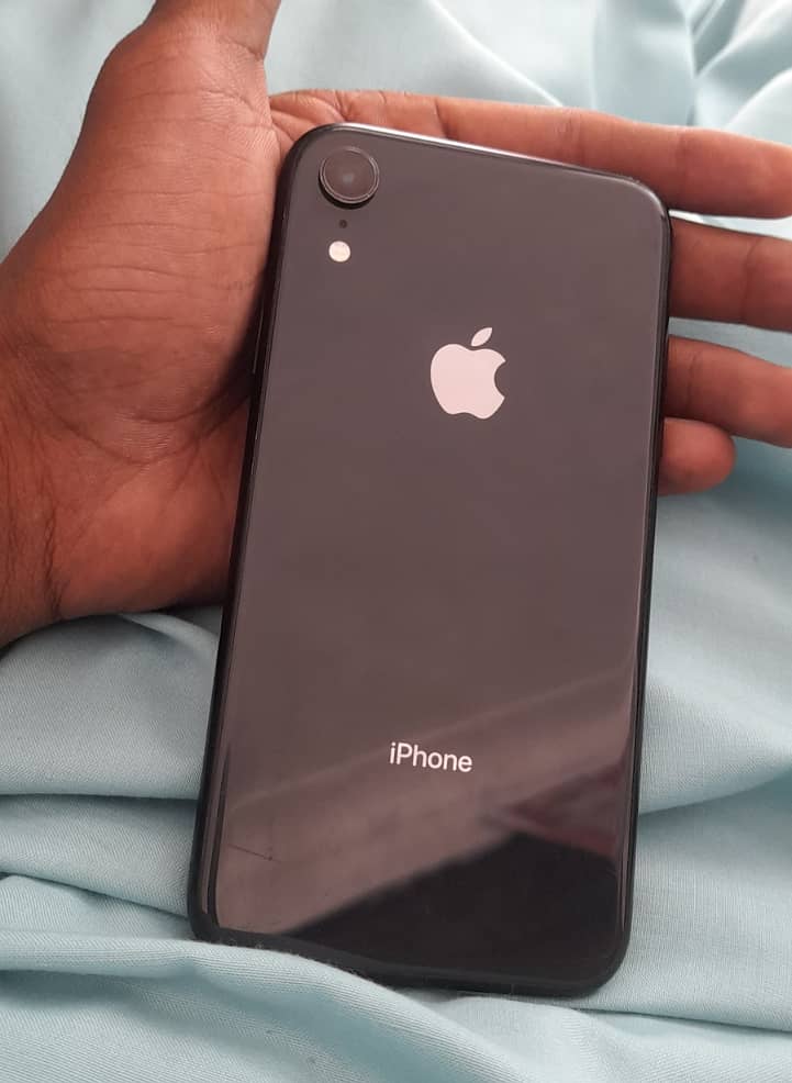 Apple iPhone XR Non Pta 3