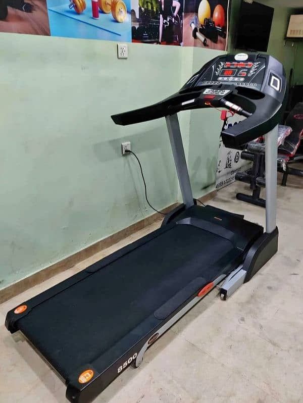 Slightly Used Treadmill Imported Stock 11