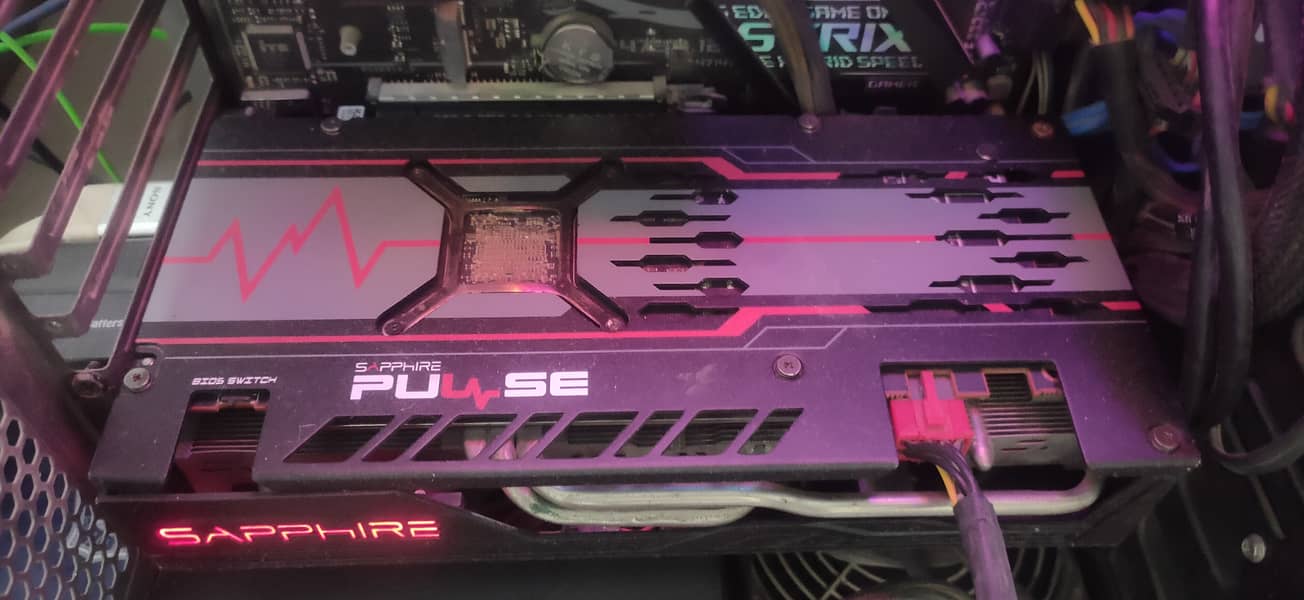 RX 5600 XT 6 GB Graphics Card 1