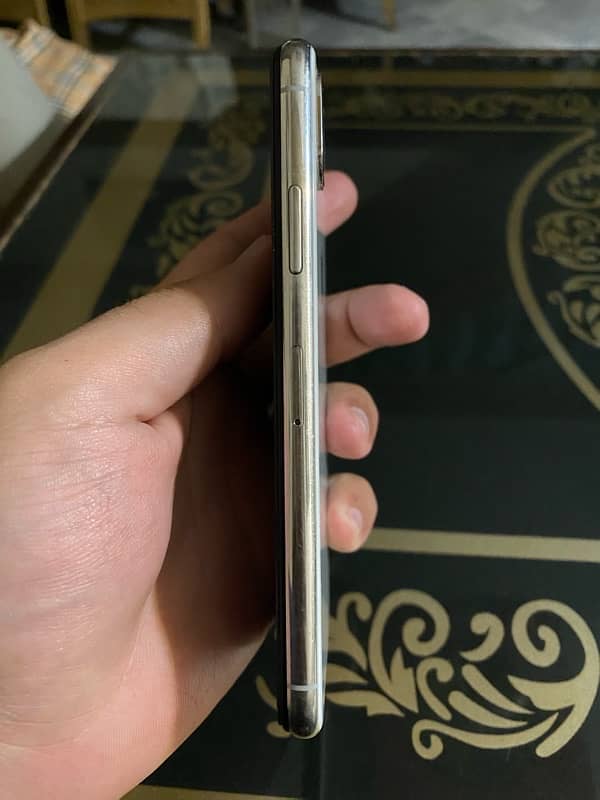 iphone X (Factory Unlock) 4