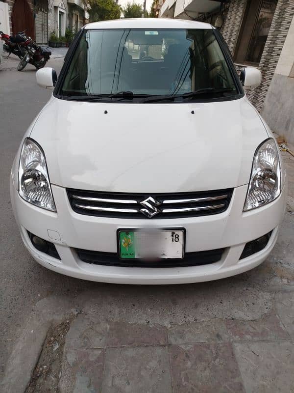 Suzuki Swift DLX Navigation 2018 2