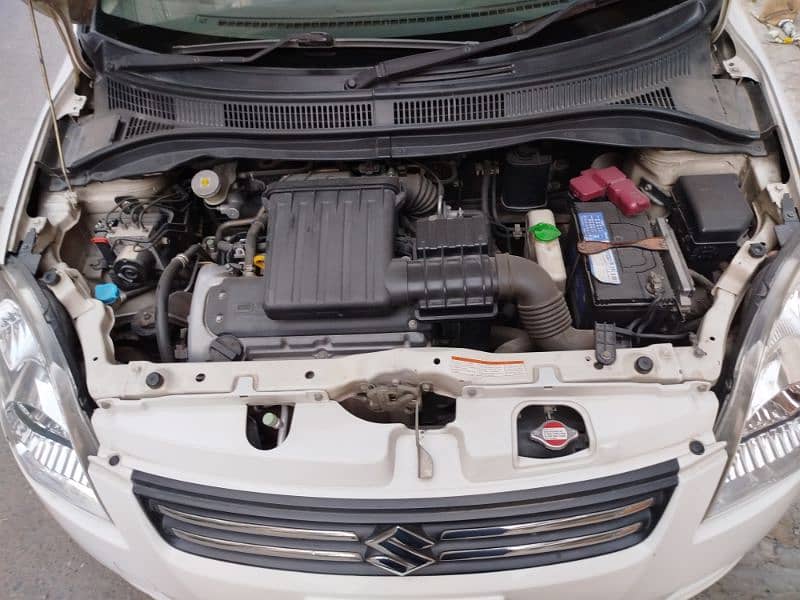 Suzuki Swift DLX Navigation 2018 5