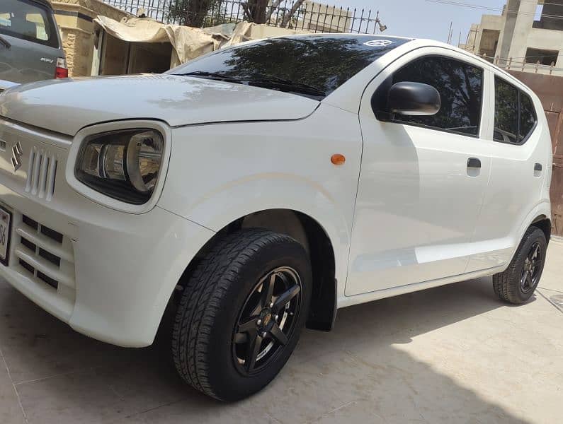 fully loaded Alto vxr  2022 zero condition b2b scratchless 4