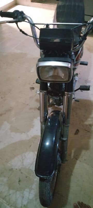 US70 model 2017 urgent sell 9