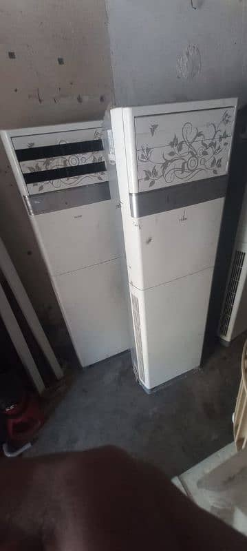 floor standing ac 2 ton lashpush condition 0