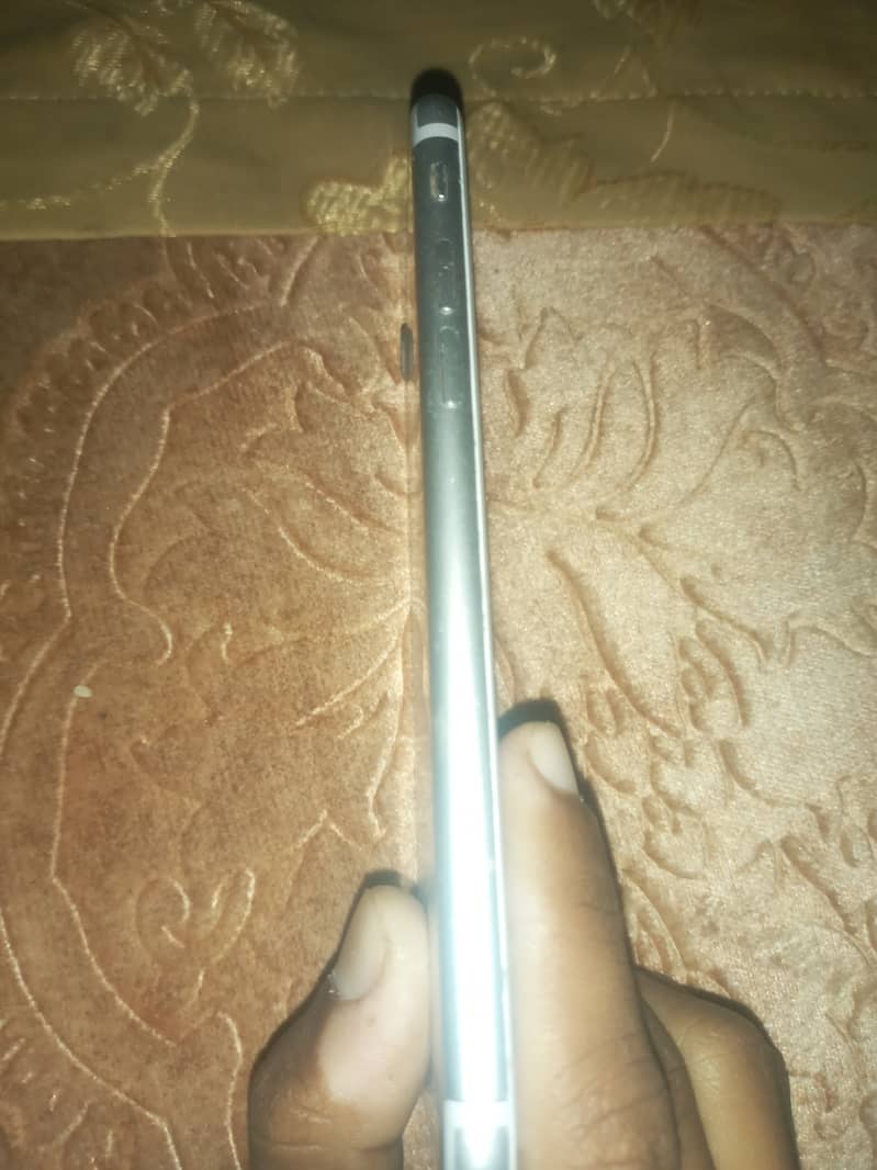 Iphone 7 all ok urgent sale 3