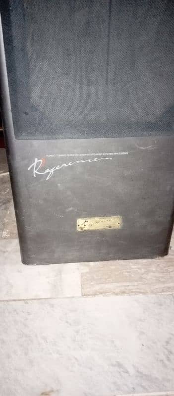 A pair of Tower speakers with twin woofers Make UK. 3