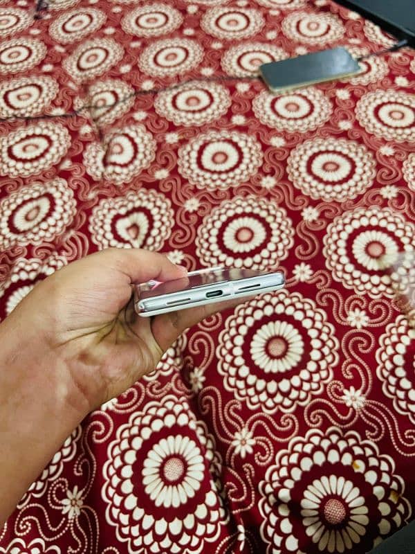 Google pixel 6 pro with genuine google Charger bulbul ka bacha  10/10 1