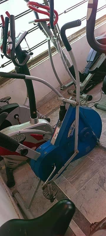 exercise cycle elliptical machine cross trainer magnetic upright bike 16