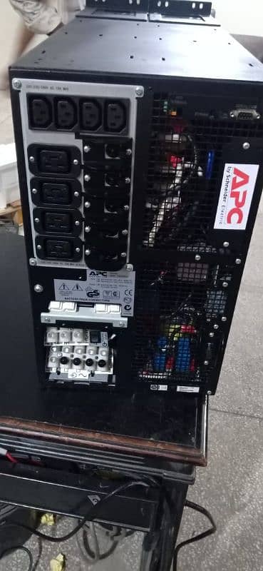APC SMART UPS 10kva available surt10000xli 3