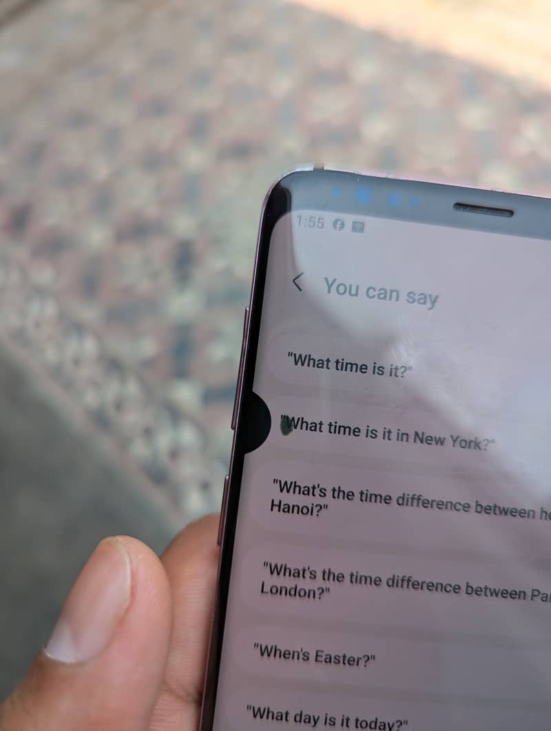 Samsung Mobile S9 Plus with dot as shown in picture 5