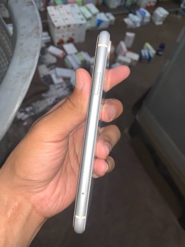 I phone xr 0