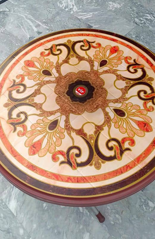 Folding Round Table 2