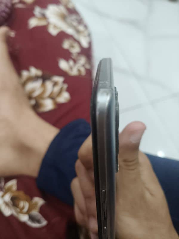 Realme 8 8/128 3
