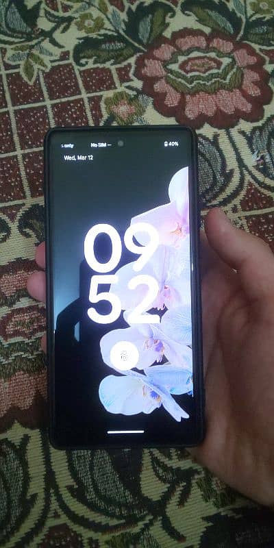 Google pixel 6    8.128  dual SIM 10 by 10 condition 6