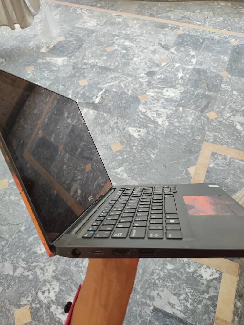 Touch Screen laptop with Lightening keyboard i5 6th gen 0