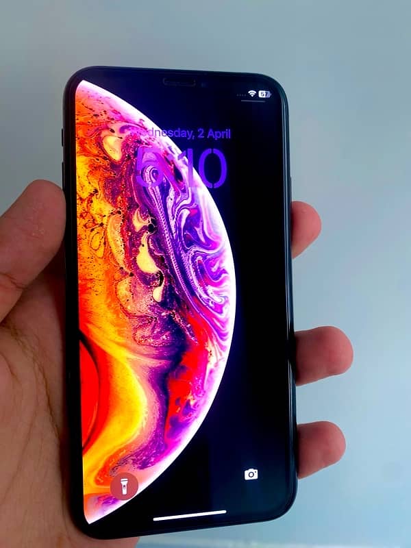 IPHONE XS 256 GB 10/10 FACTORY UNLOCKED 0