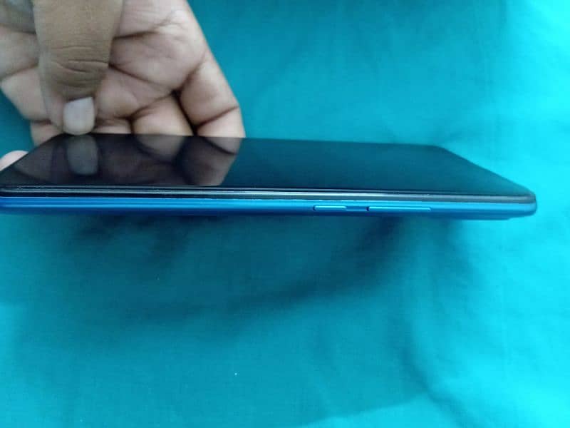 Infinix hot 10 play 4 64 2