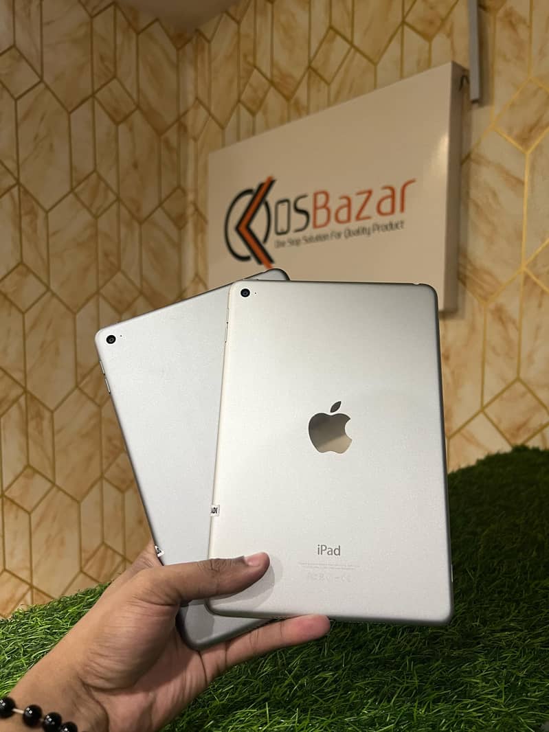 IPAD MINI 4 128 GB AVAILABLE 1