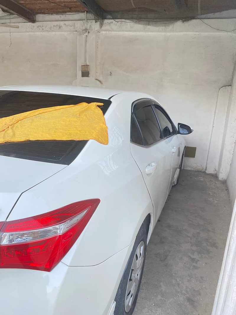 Toyota Corolla GLI 2015/2017 need to sell urgently/exchange possible 7