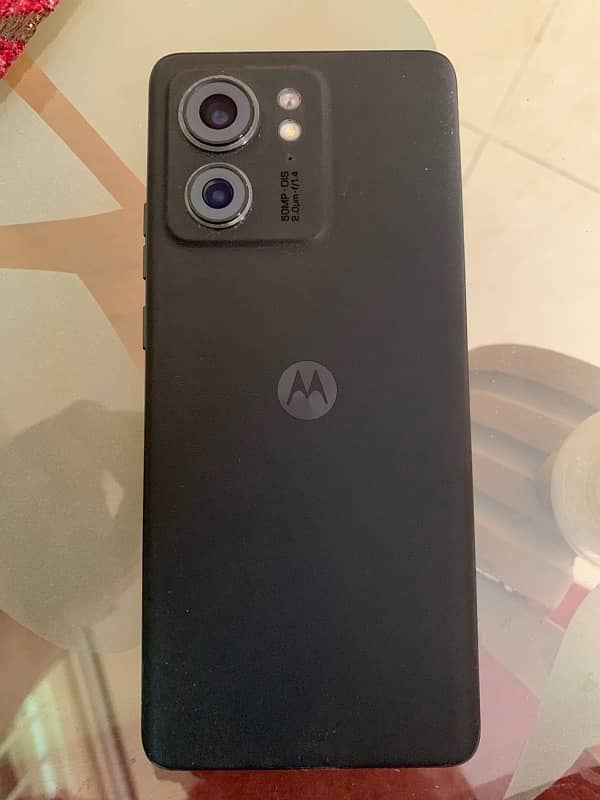 Motorola Edge 40 - PTA Approved (10/10) 1