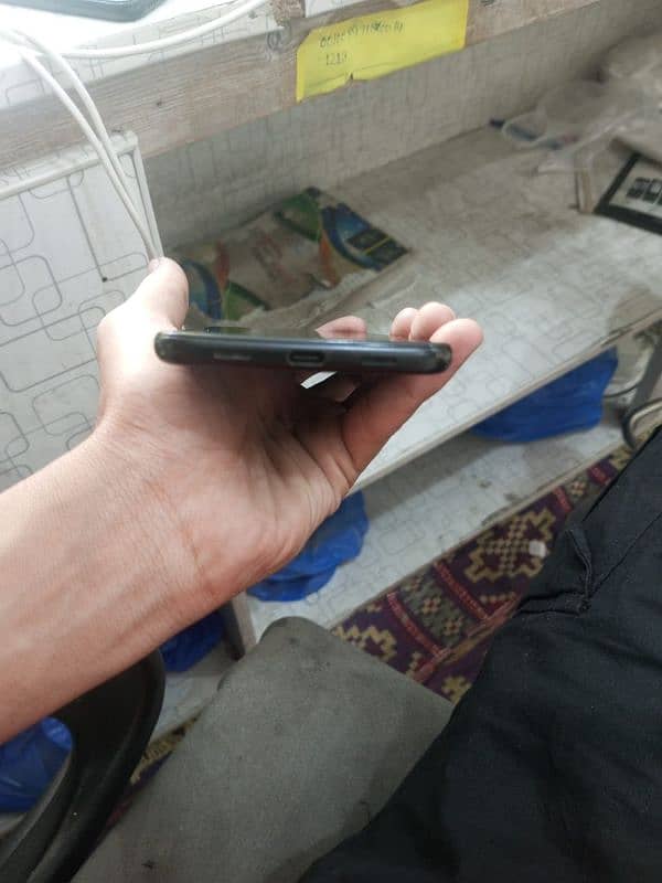 Google pixel 4a 5g 6/128 official pta approved out class camera 4