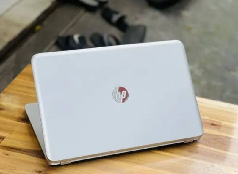 HP TOUCH SCREEN i5 7th Generation(Ram 8GB+ SSD 256GB)15 Display Numpad 2