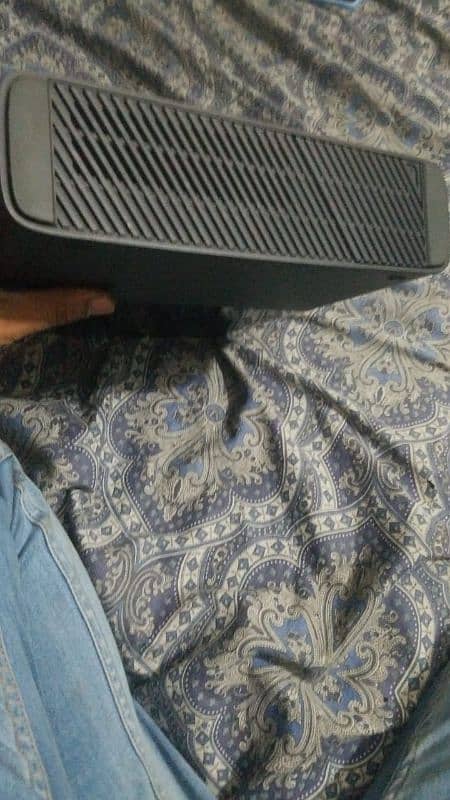 For Sale: Xbox Console – Great Condition 0