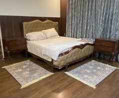 brand new king sized bed set