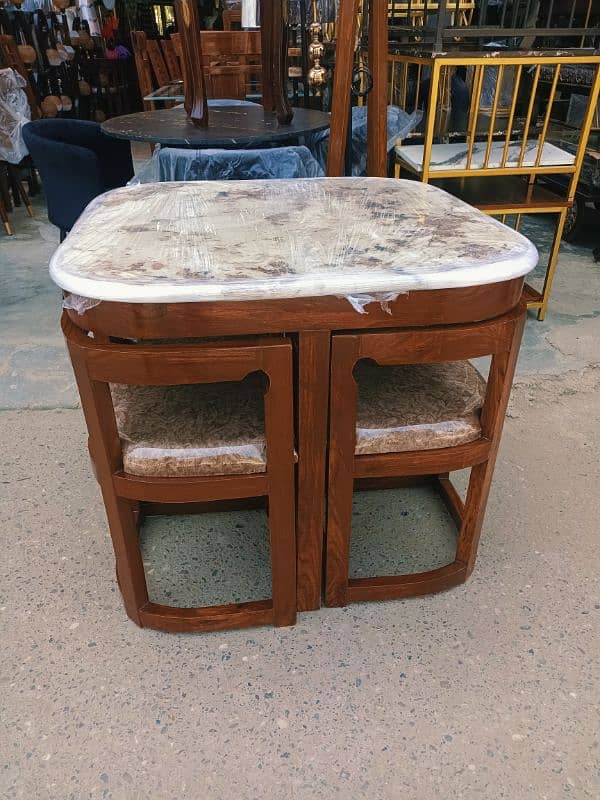 Dinning table / 4 seater / dine set / table set / 3