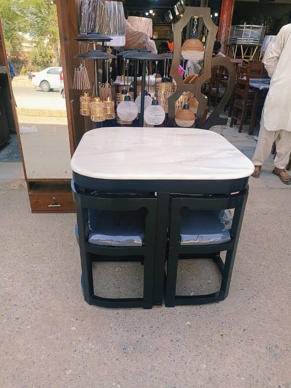Dinning table / 4 seater / dine set / table set / 8