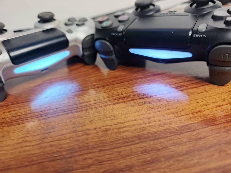 GAMING PC SETUP (PC/MONITOR+FREE PS4 CONTROLERS) 4
