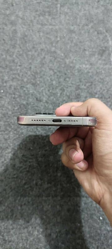 15 Pro Max 256GB 99% BH 51 Cycle 3