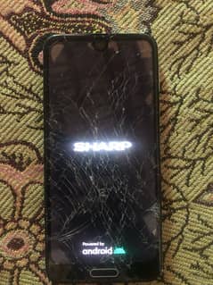 Aquos r2