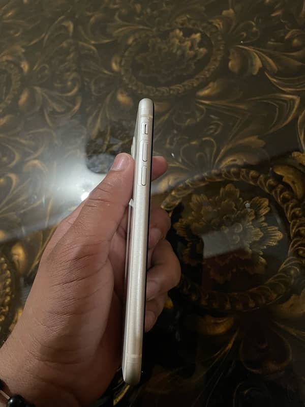 iPhone 11 10 / 10 condition panel change hai 6