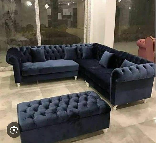 L shaped sofa and 5 Setter and 7 Setter 7