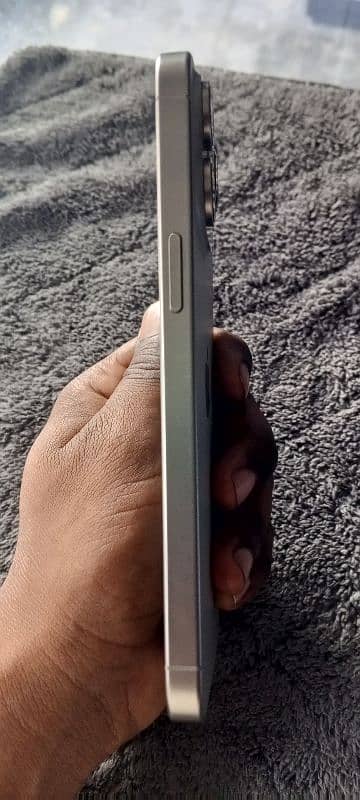 iphone 15 pro max dual sim physical approve water  pack 2