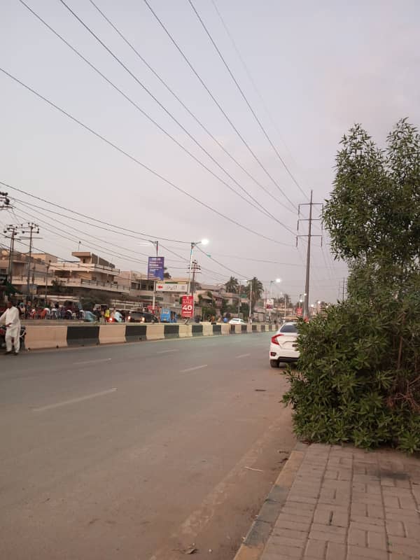 WESTOPEN PLOT FOR SALE AT PRIME LOCATION OF NORTH NAZIMABAD 2
