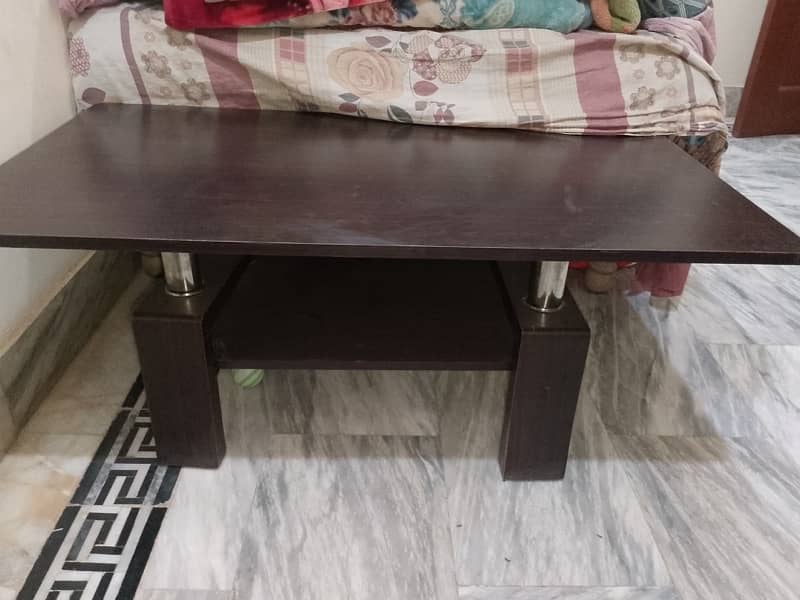 sofa wirh Table 1