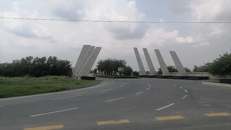 1 Kanal Plot For Sale At Canal Expressway 0
