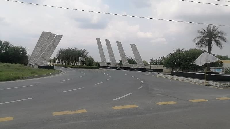 1 Kanal Plot For Sale At Canal Expressway 6